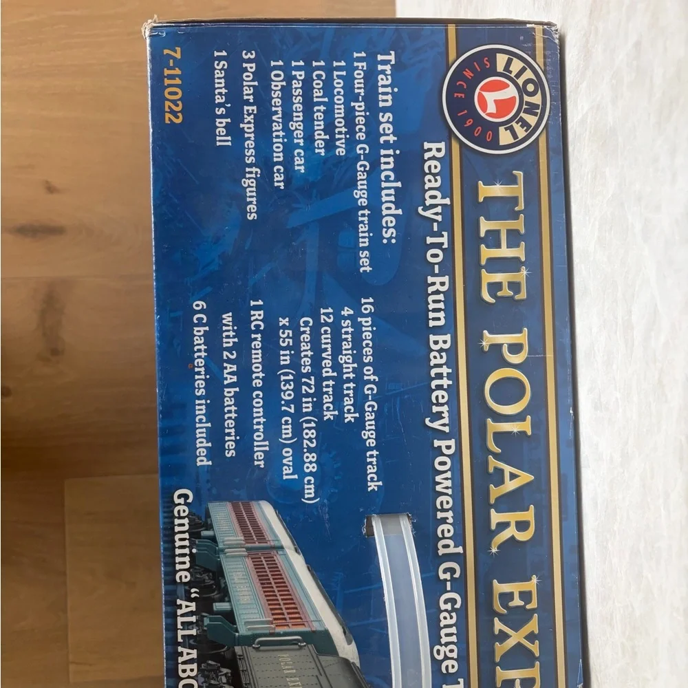 Lionel Polar Express G-Gauge Train Set, Like New with box